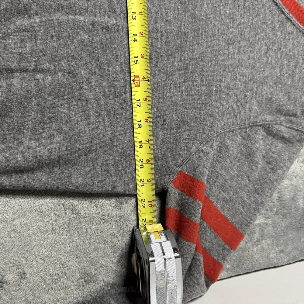 Brooks Brothers 100% Lambswool Red/Gray Ribbed V neck Sweater Mens‎ M